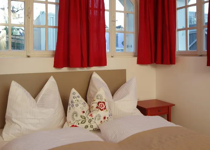 Chalet Inn * インスブルック