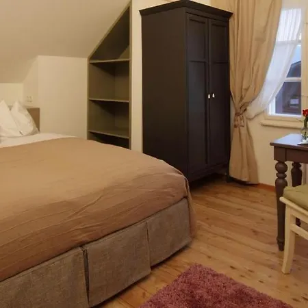 Chalet Inn Innsbruck